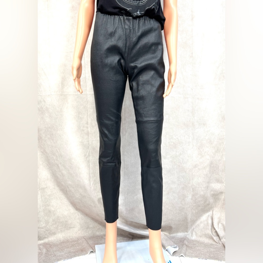 Escada 100% Lamb Leather Skinny Pants with Sleek Fit